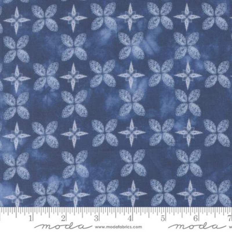 Winter Chill Collection North Star Cotton Fabric 48106 Light Blue