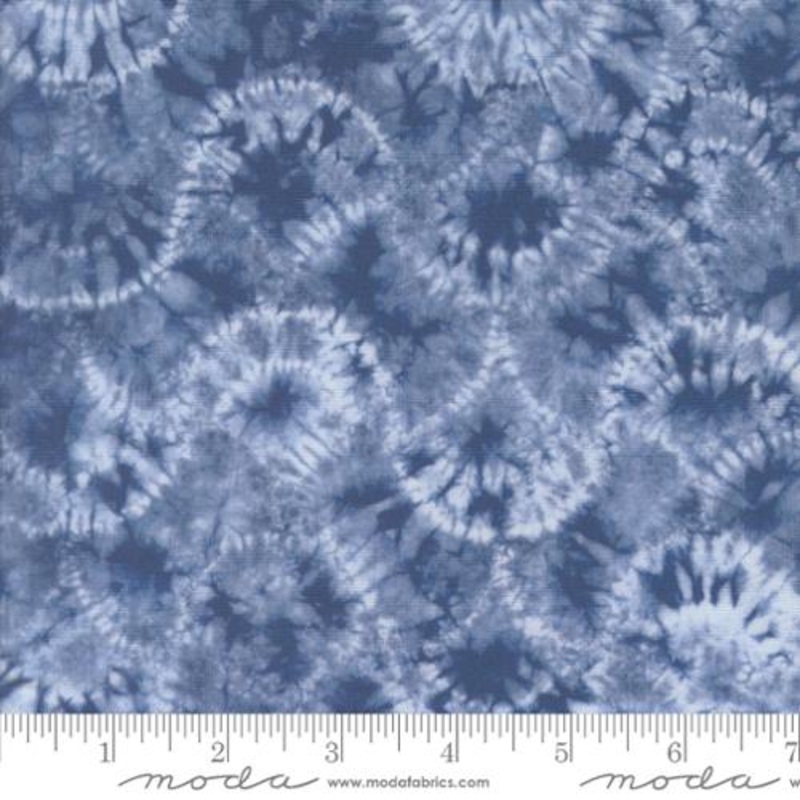 Winter Chill Collection Snowdrift Cotton Fabric 48104 Light Blue