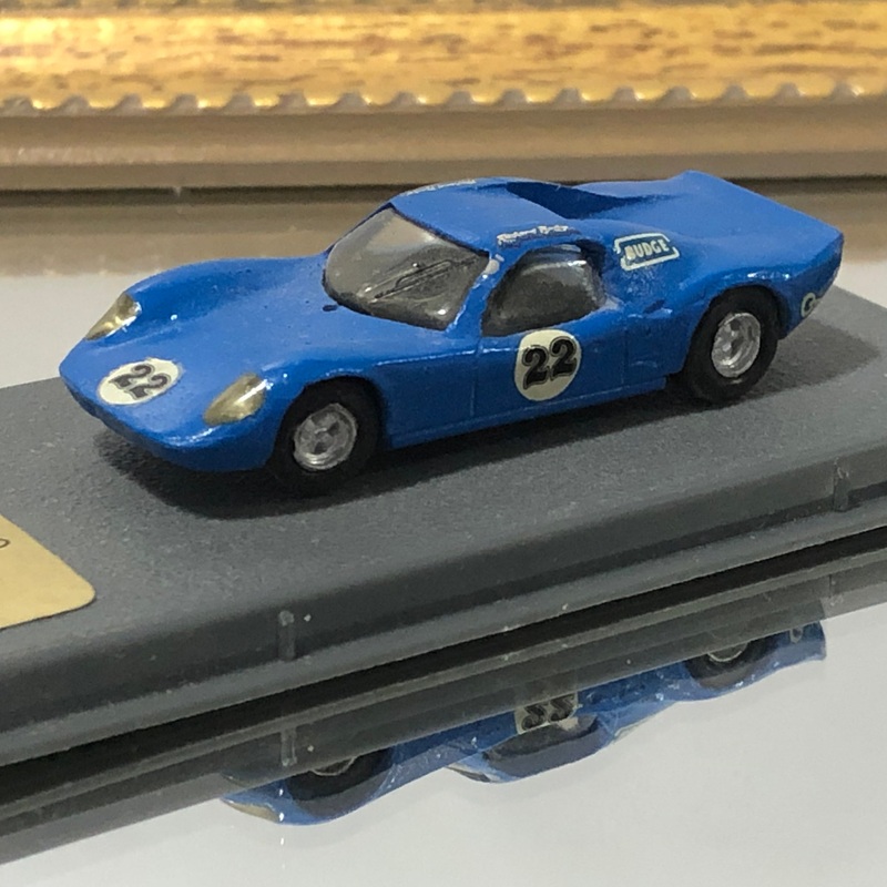 Chevron B8 N 22 1968 by Bellini Piccolino 1:76 (/F)(No box)
