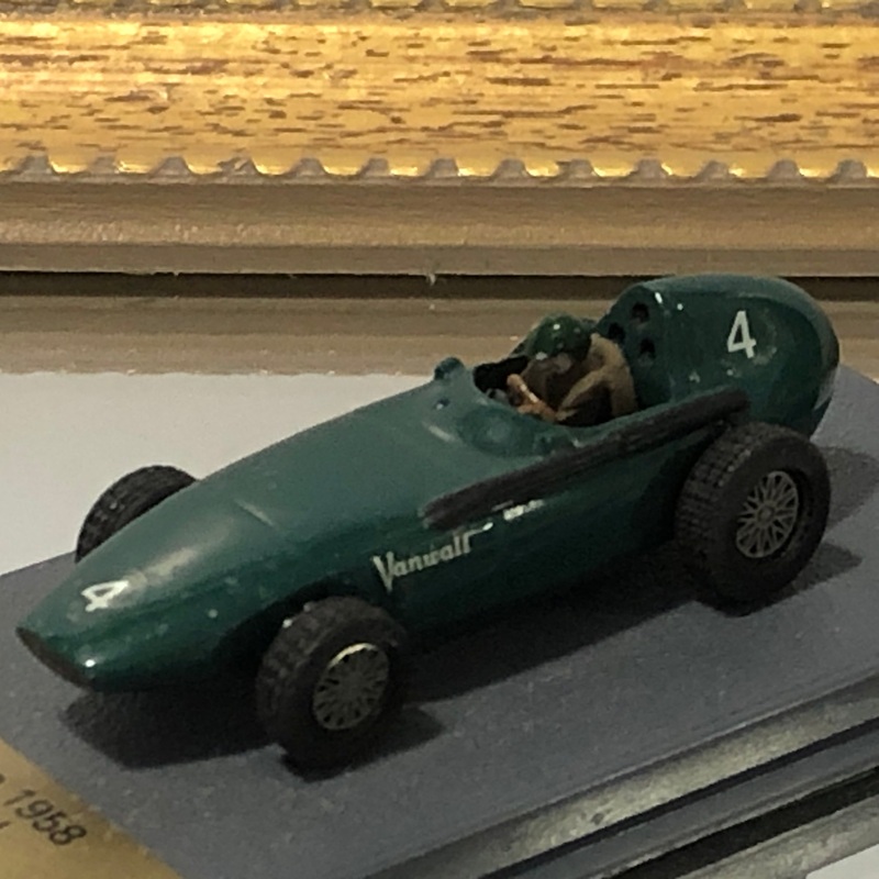 Vanwall N 4 w/Driver 1958 by Bellini Piccolino 1:76 (/F)(No box)