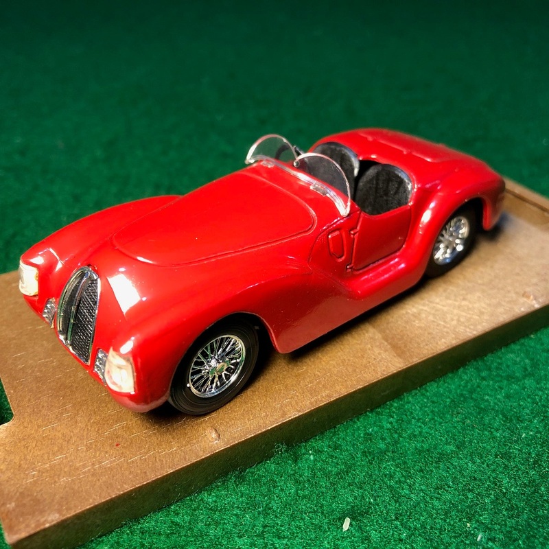 Auto Avio 815 Sport 1940 Ferrari by Brumm 1:43 (r066)(DC)