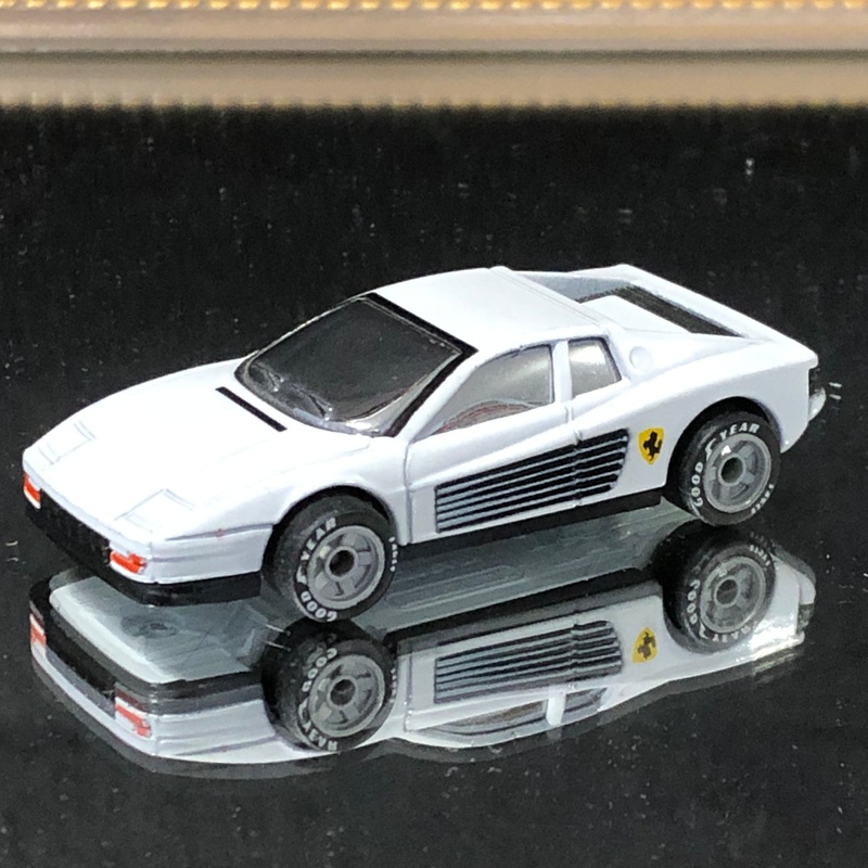 Ferrari Testarossa White by Matchbox 1:55 (WC24)(No box)
